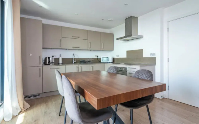Brand new modern flat in Bermondsey