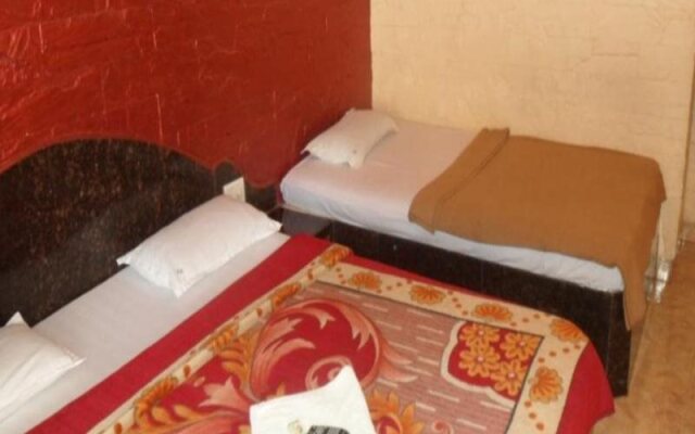 Hotel Royal Residency