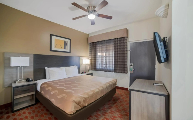 Quality Inn & Suites Goodyear - Phoenix West