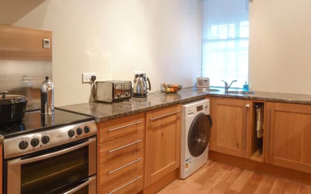 40A High Street