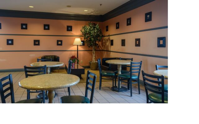 Red Roof Inn Fort Wayne