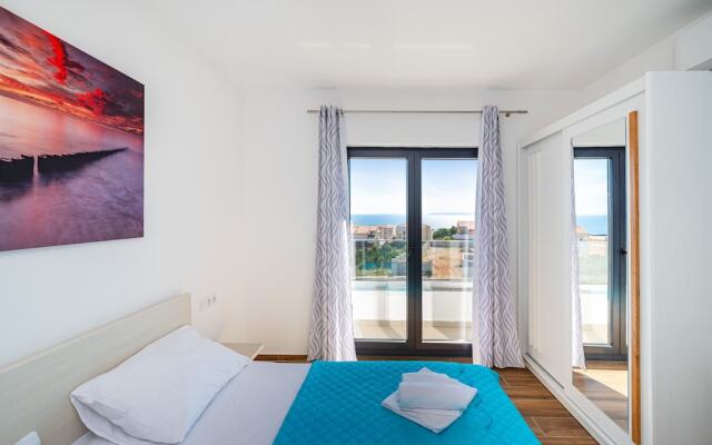 Deluxe Villa Laura 6a