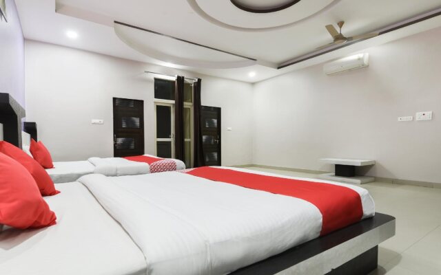 Hotel Om Palace By OYO Rooms