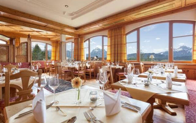 Hartungs Hoteldorf