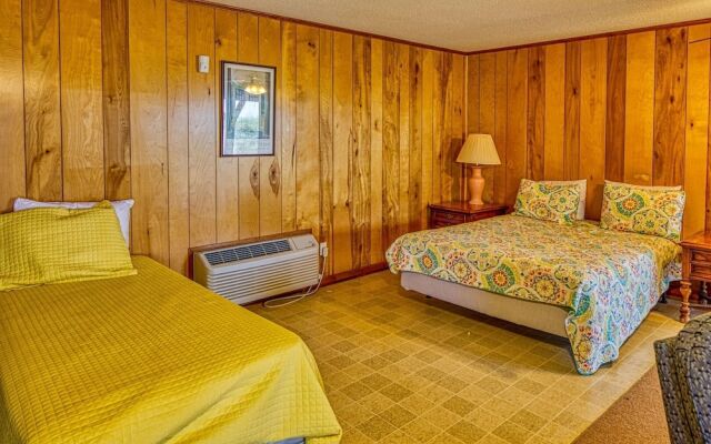 Oceanside - 4 Br Home