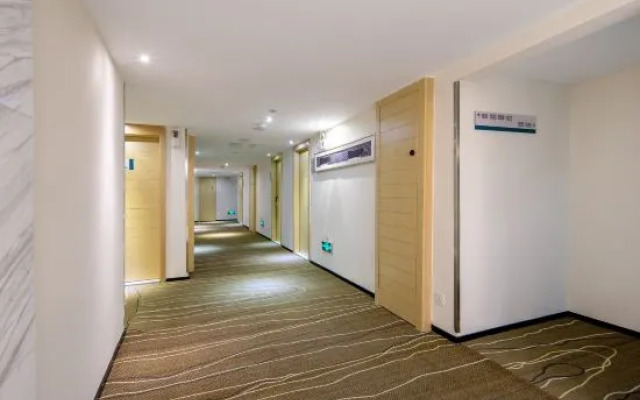 City Comfort Inn (Wuzhou Qiloucheng)