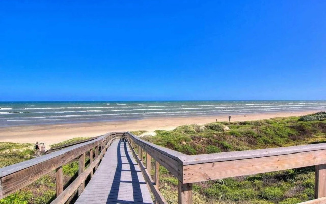 TX361 6877 - 5 Br Home