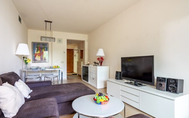 Lovely Apartment in Alamar Near the Beach Ref 108