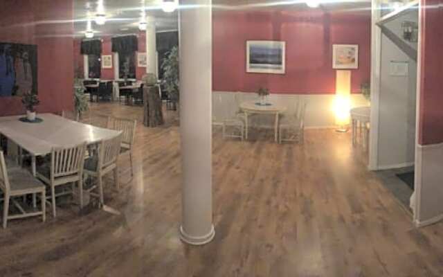 Dentas Hotell Raivi