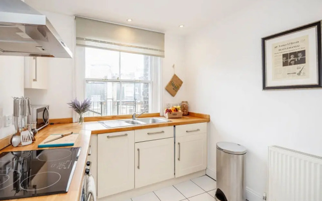 Great Mayfair Apartment - Sleeps 6