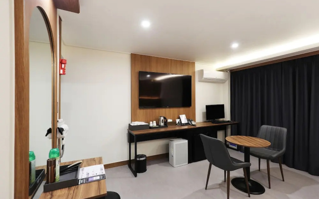 Jeonju Urban Hotel