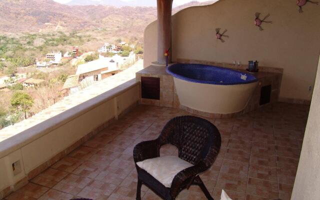 La Escollera Suites Adults Only