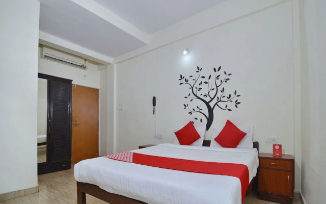 OYO Rooms Baga Saturday Night Market