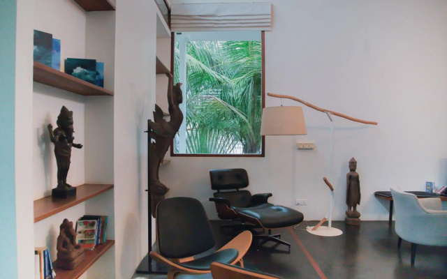 Modern 5 bedroom central pool villa - Rose Apple Residences