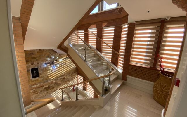 The Red Bricks Hotel