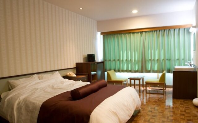Shirakaba Hotel