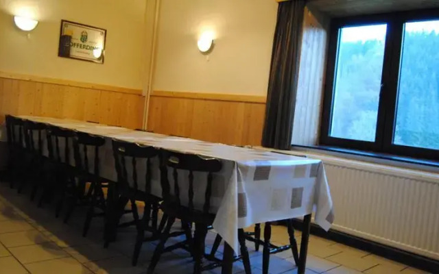 Holiday home Sneeuweifel