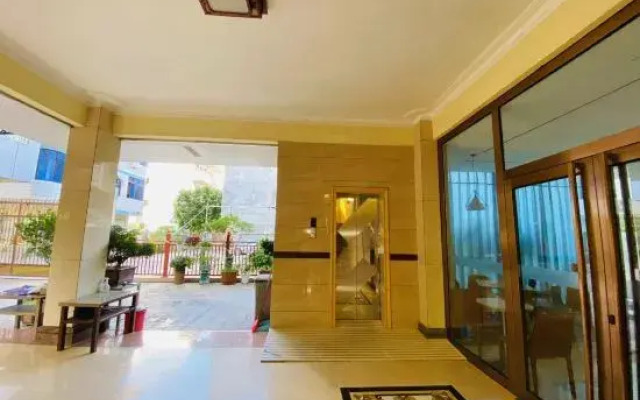 Beihai Meilian Redwood Theme Apartment