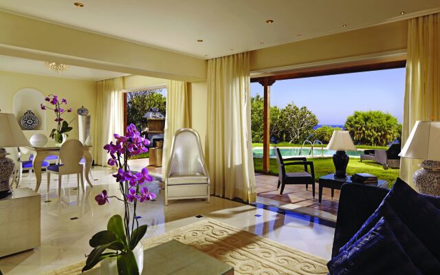 Out Of The Blue All Inclusive Resort & Spa