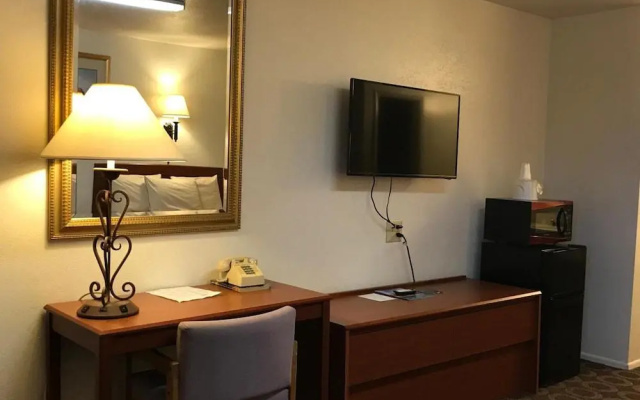 Canyonlands Motor Inn