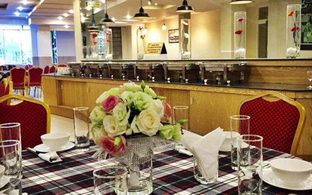 Thi Thao Gardenia Hotel