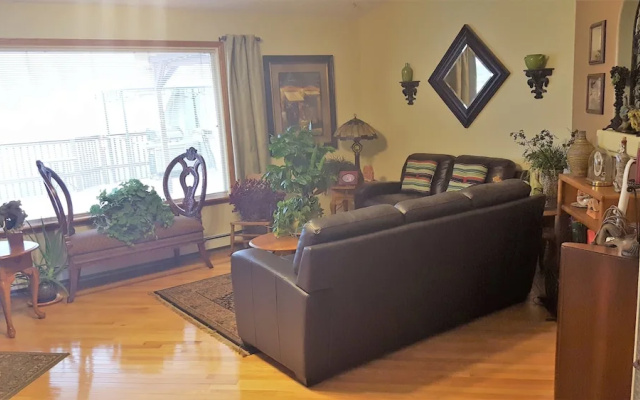 The Bookcliffs Bed & Breakfast