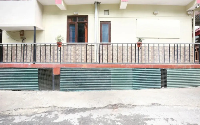Oyo Home 15891 Cozy Stay