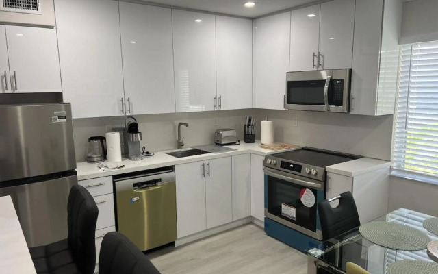 Sea Echo Apartment Motel
