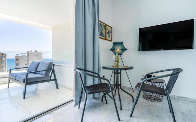 Oyster 1-BR Apt in Larnaca