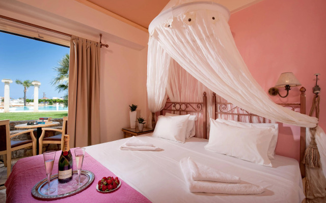 Socrates Hotel Apartments