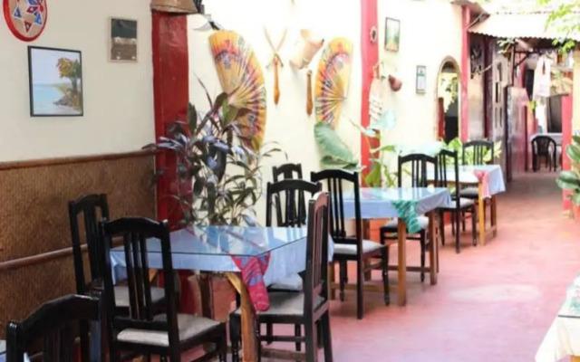 Hotel Mira