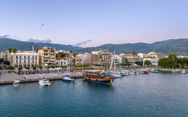 Grand Hotel Kalamata