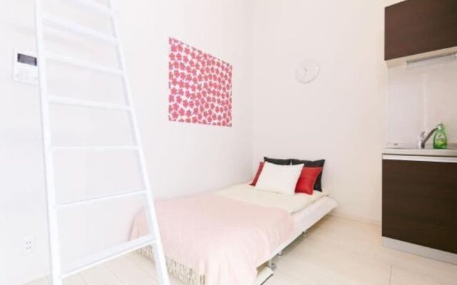 Ikebukuro Colorbee Hostela