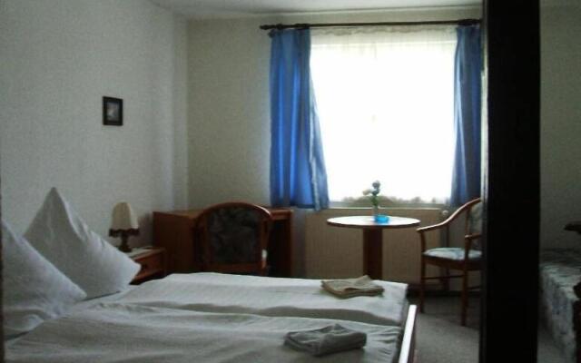 Gasthaus & Pension Zum Schwarzen Adler