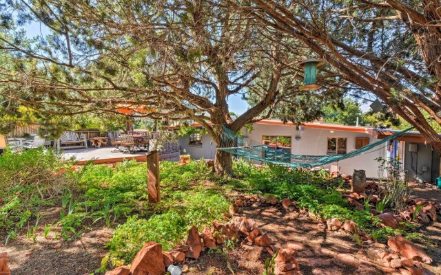 Patio & Views: Peaceful Sedona Getaway!