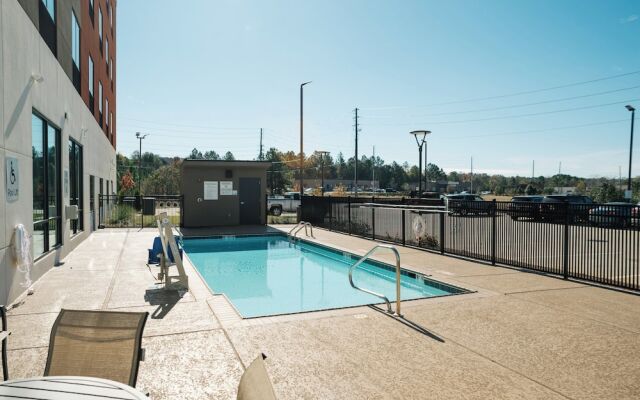 Holiday Inn Express & Suites McCalla - Birmingham West by IHG