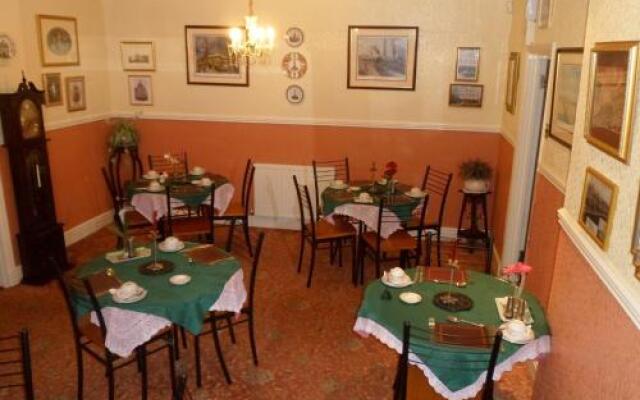 Camelot Hotel