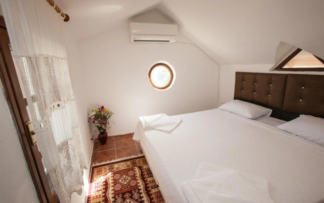 Papermoon Hotel & Apartments