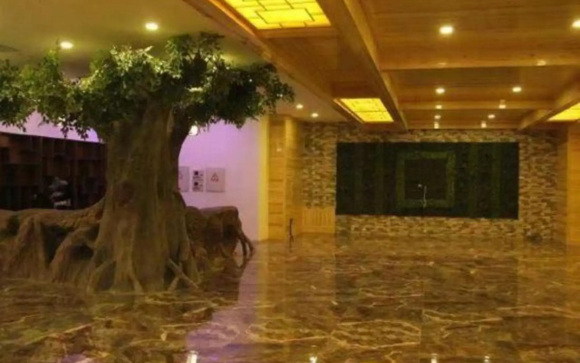 Yabuli Forest Hot Spring Hotel