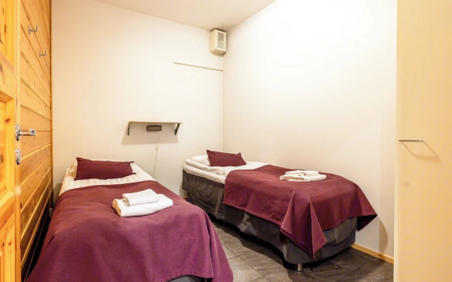 Spacious 3BR Apt. with Sauna