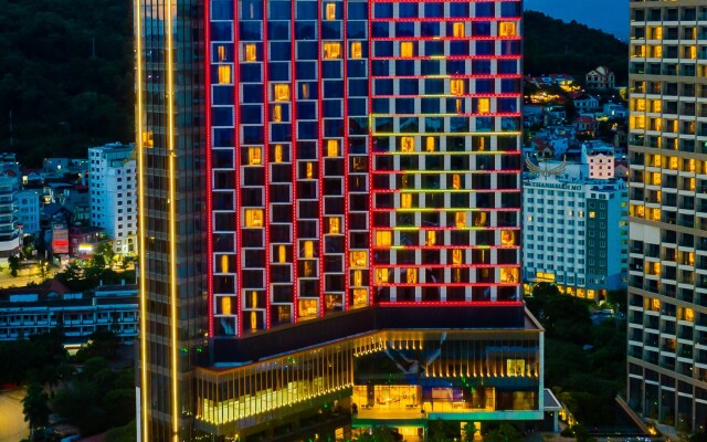 Muong Thanh Luxury Ha Long Centre II (Former Muong Thanh Luxury Ha Long Residence)