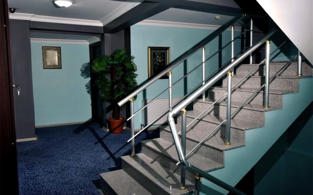 Mavi Hotel