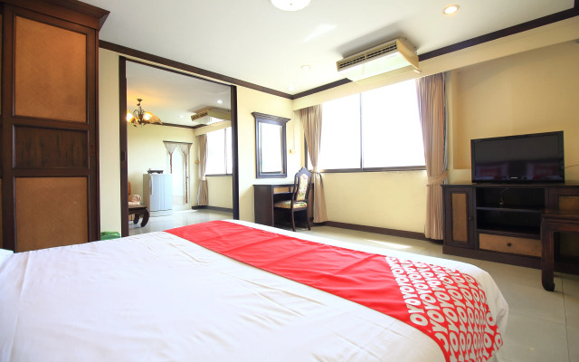 OYO 471 Sunshine Apartment