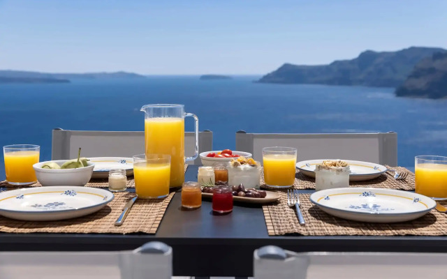 Otium Villas & Suites Santorini