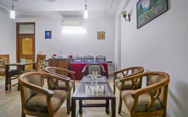 OYO 474 Hotel VM Residency