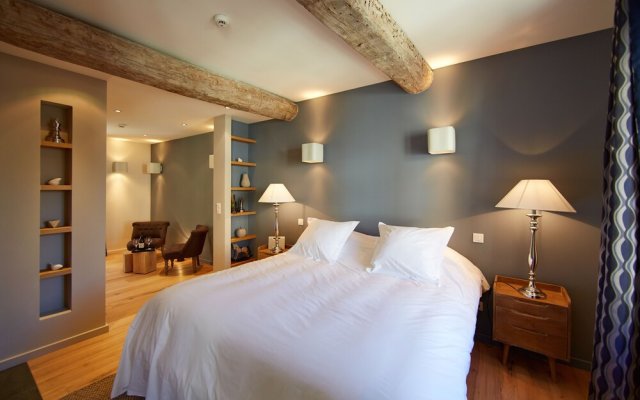 Les Chambres de lOustalet