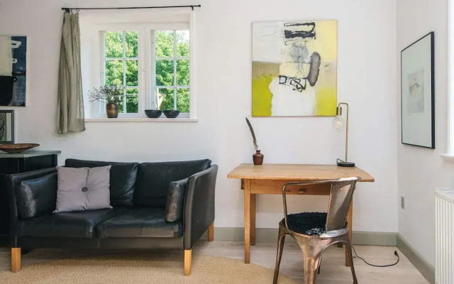 6 Person Holiday Home in Hojer