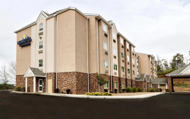 Microtel Inn & Suites by Wyndham St Clairsville/Wheeling