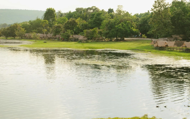 Palmchwa Resort