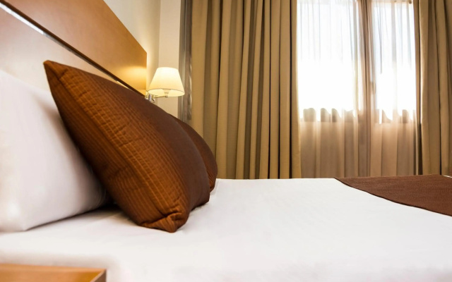 Hotel Reston Valdemoro